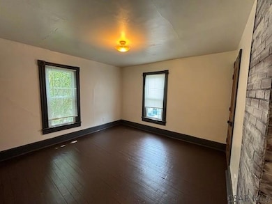 926 Bloom St, Johnstown, PA 15902 - photo 7