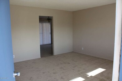 livingrm