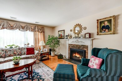 26 Quail Dr, Middletown, NJ 07748 - photo 4