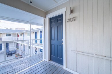 4919 San Jacinto St unit 108, Dallas, TX 75206 - photo 7