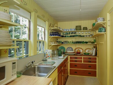 Oversea Pantry 1
