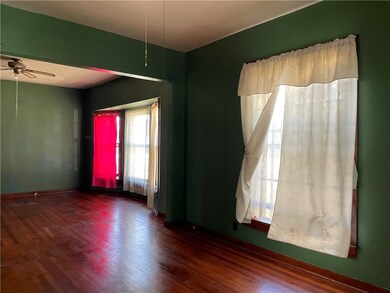 717 Broadway Ave, Mattoon, IL 61938 - photo 4