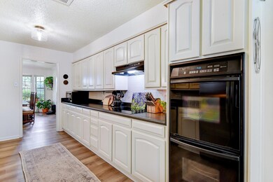 1111 Aspen Rd, Gainesville, TX 76240 - photo 5