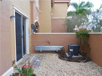 772 SW 106th Ave, Pembroke Pines, FL 33025 - photo 5