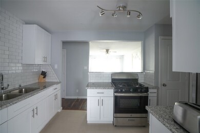 6331 Sherwood Dr, Houston, TX 77021 - photo 4