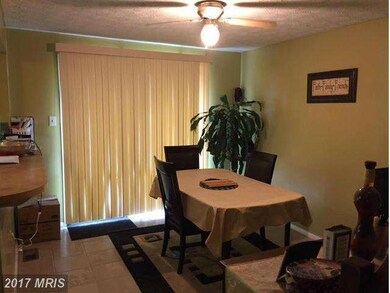 3819 Evans Trail Ct, Beltsville, MD 20705 - photo 7