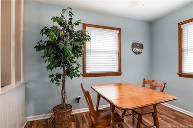 2606 W Robin Rd, New Albany, IN 47150 - photo 5