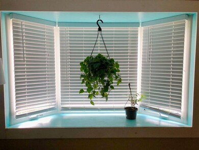 4 Oxford St, MerriMacK, NH 03054 - photo 2