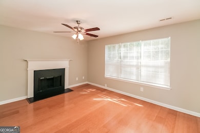 1579 Isleworth Cir, Atlanta, GA 30349 - photo 4