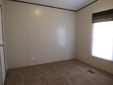 10377 Hwy 103e, Huntington, TX 75949 - photo 6