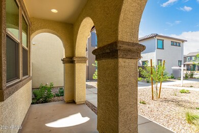 5745 W Warner St, Phoenix, AZ 85043 - photo 4