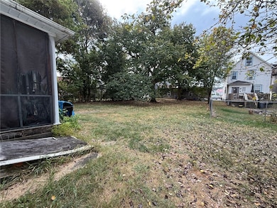 233 W Brady St, Butler, PA 16001 - photo 3