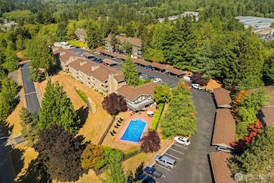20161 Vikings Crest Loop NE unit 5-106, Poulsbo, WA 98370 - photo 2