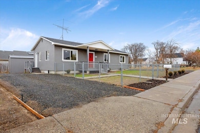 926 4th Ave W, Twin Falls, ID 83301 - photo 2