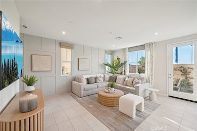 16054 Montenegro Ln, Fontana, CA 92336 - photo 3