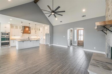 1050 Alex Dr, Springtown, TX 76082 - photo 3