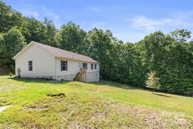 47 Red Valley Rd, Penrose, NC 28766 - photo 4