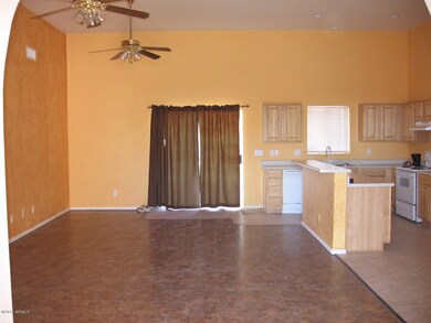 4368 E Appaloosa Dr, Eloy, AZ 85131 - photo 3