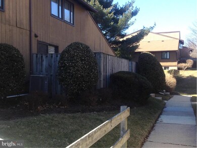 534 Glen Ct unit 30B, Glen Burnie, MD 21061 - photo 3