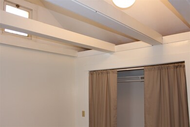 14 Exeter Rd unit 2, Newmarket, NH 03857 - photo 4