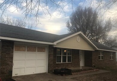 2028 S Cline Ave, Fayetteville, AR 72701 - photo 2