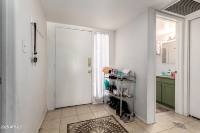 1161 E Sandpiper Dr unit 220, Tempe, AZ 85283 - photo 3