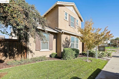 2249 Novi Dr, Riverbank, CA 95367 - photo 2