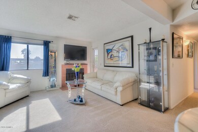 002- Family Room