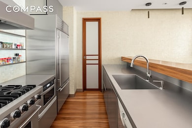 244 W 23rd St unit 3A, New York, NY 10011 - photo 3