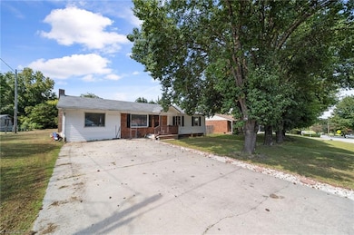 2616 Ingram Rd, High Point, NC 27263 - photo 3