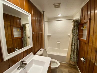 2433 4th Ave, Stevens Point, WI 54481 - photo 7