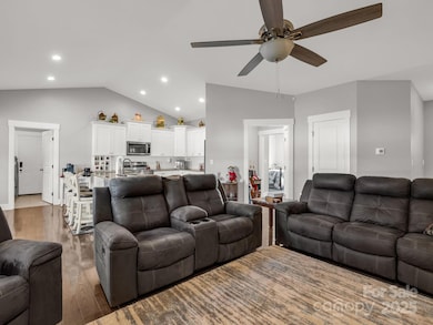 2238 Mintew Cir, Lincolnton, NC 28092 - photo 7