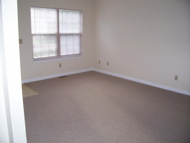 501 N North Powell Ave Ave, Berea, KY 40403 - photo 5
