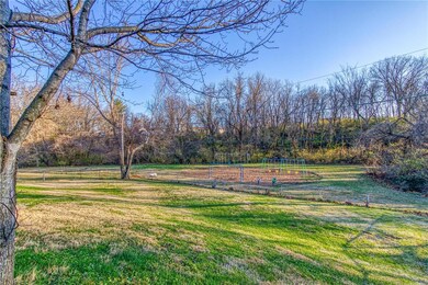 3037 Lyme St, Saint Charles, MO 63301 - photo 3