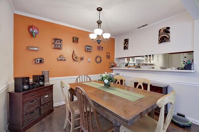 16 Maplecrest Dr