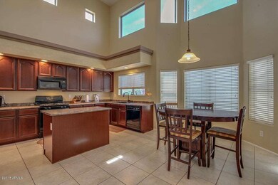 kitchen/dining room