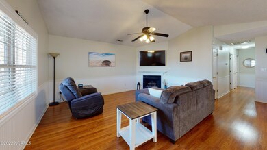 259-Zachary-Ln-Living-Room