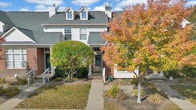 28103 April Ct, Walled Lake, MI 48390 - photo 2