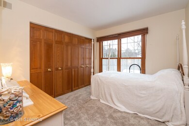 1921 Peach Tree Ln, Algonquin, IL 60102 - photo 2