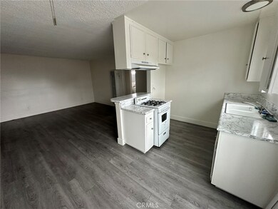 401 E 55th St, Long Beach, CA 90805 - photo 7