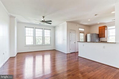 130 Chevy Chase St unit 405, Gaithersburg, MD 20878 - photo 4