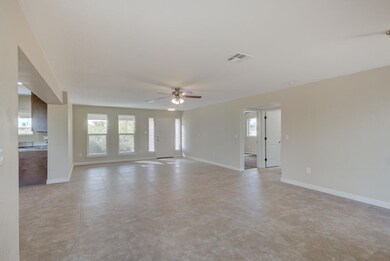 2428 E 6th Ave-12