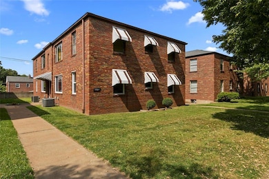 3927 Jamieson Ave unit 1W, Saint Louis, MO 63109 - photo 4