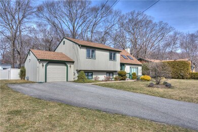 15 Breana Ln, Warwick, RI 02886 - photo 2