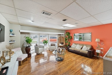 7731 E Skelly Dr, Tulsa, OK 74129 - photo 7