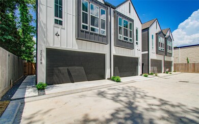 2628 W Tidwell Rd unit B, Houston, TX 77091 - photo 6
