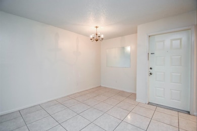 2818 S Bartell Dr unit 6, Houston, TX 77054 - photo 4