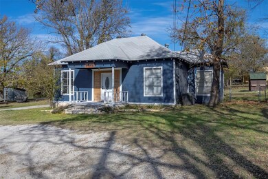 409 Soward Ave, Weatherford, TX 76086 - photo 2