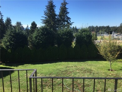 4114 Robin Rd W, University Place, WA 98466 - photo 2