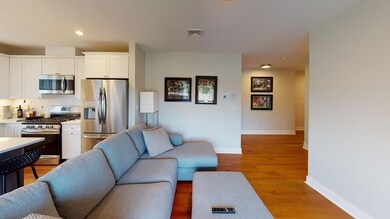 3 Bennett St unit 306, Wakefield, MA 01880 - photo 6